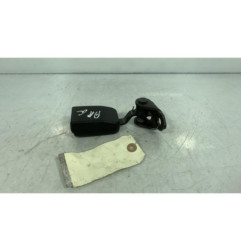 Attache ceinture arriere gauche PEUGEOT 407 Photo n°1