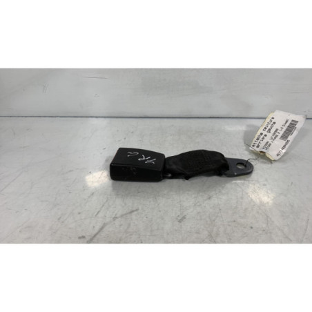 Attache ceinture arriere gauche NISSAN MICRA 3 Photo n°1