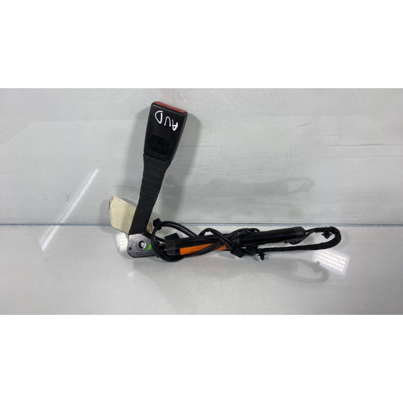 Pretensionneur de ceinture avant droit FIAT CROMA 2 Photo n°3