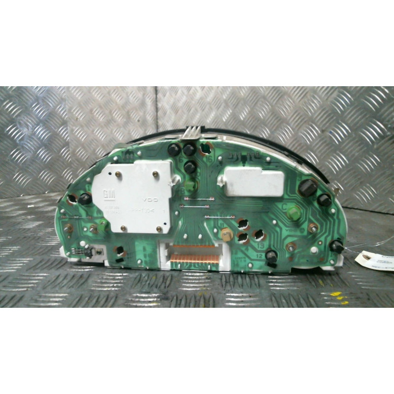 Compteur OPEL CORSA B Photo n°2