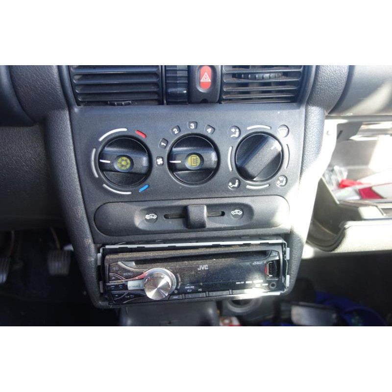 Compteur OPEL CORSA B Photo n°8