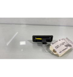 Bouton de coffre SKODA FABIA 2