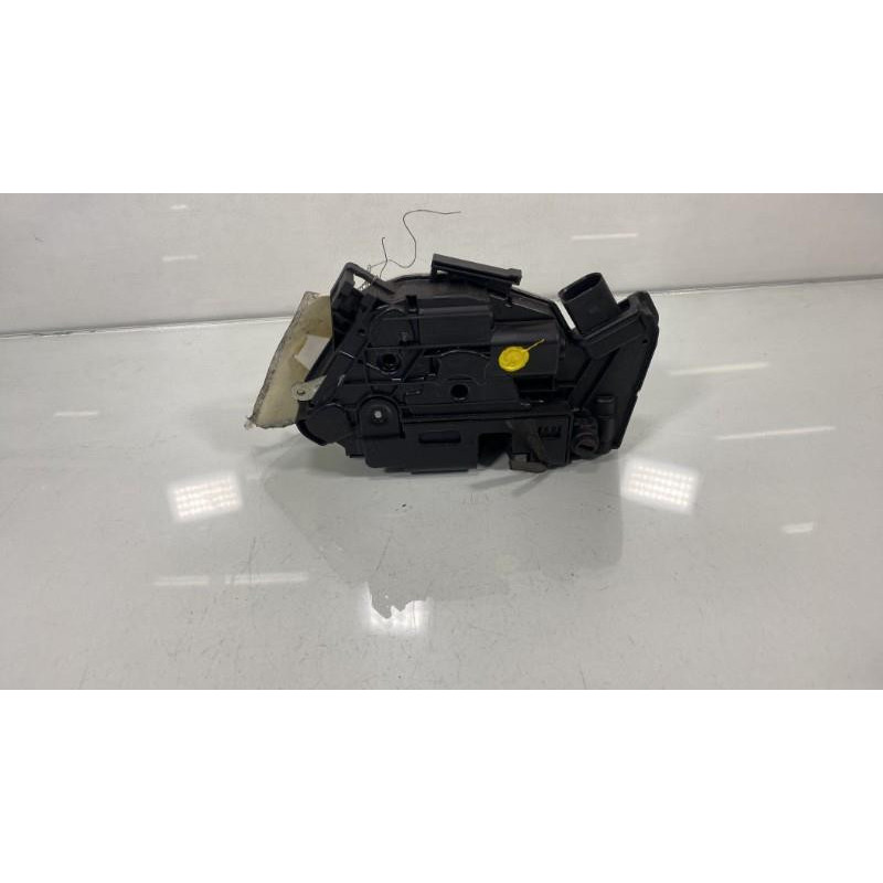 Serrure arriere droit SKODA FABIA 2 Photo n°1