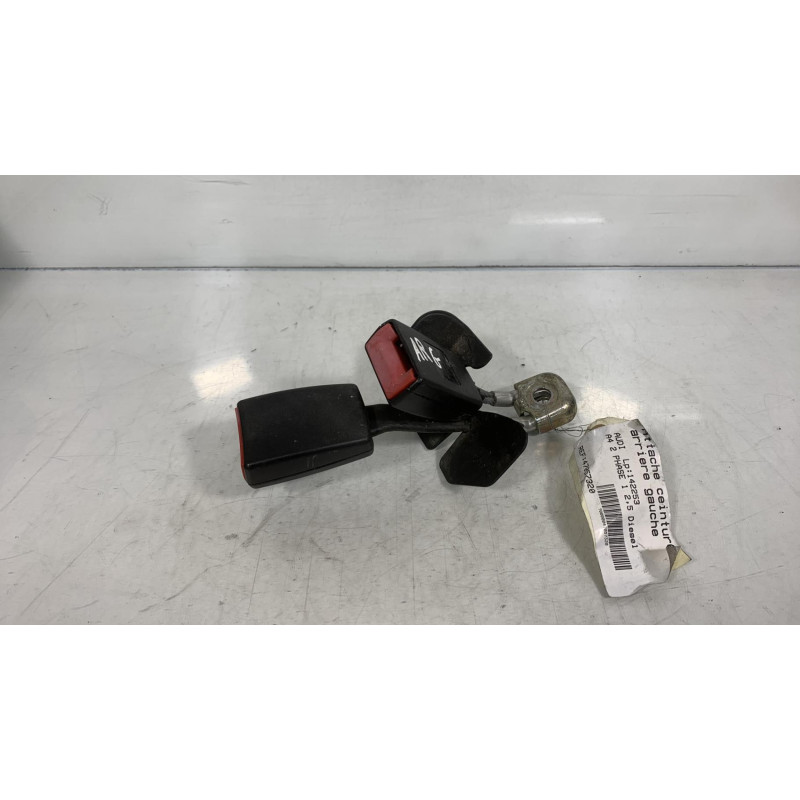 Attache ceinture arriere gauche AUDI A4 2 Photo n°3