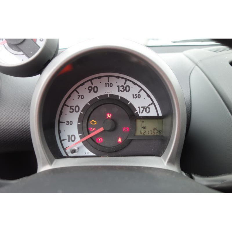 Alternateur PEUGEOT 107 Photo n°14