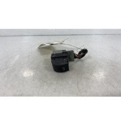 Interrupteur de leve vitre avant droit AUDI A3 1