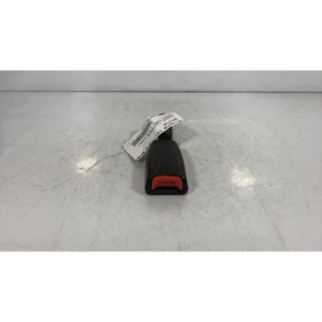 Attache ceinture avant gauche HYUNDAI MATRIX Photo n°1