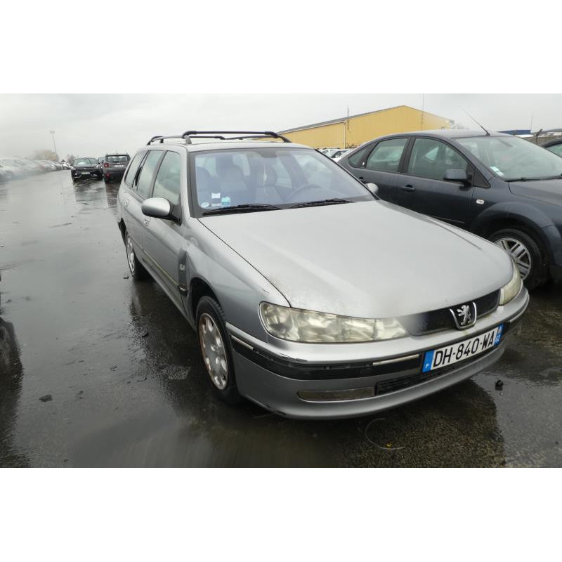 Verin de coffre PEUGEOT 406 Photo n°3