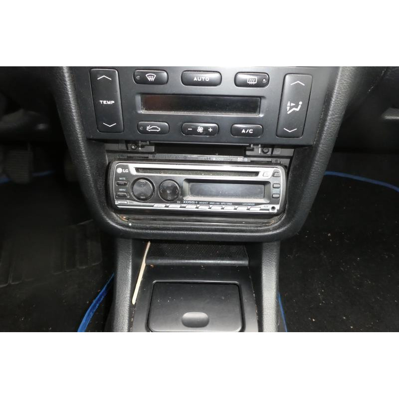Verin de coffre PEUGEOT 406 Photo n°6