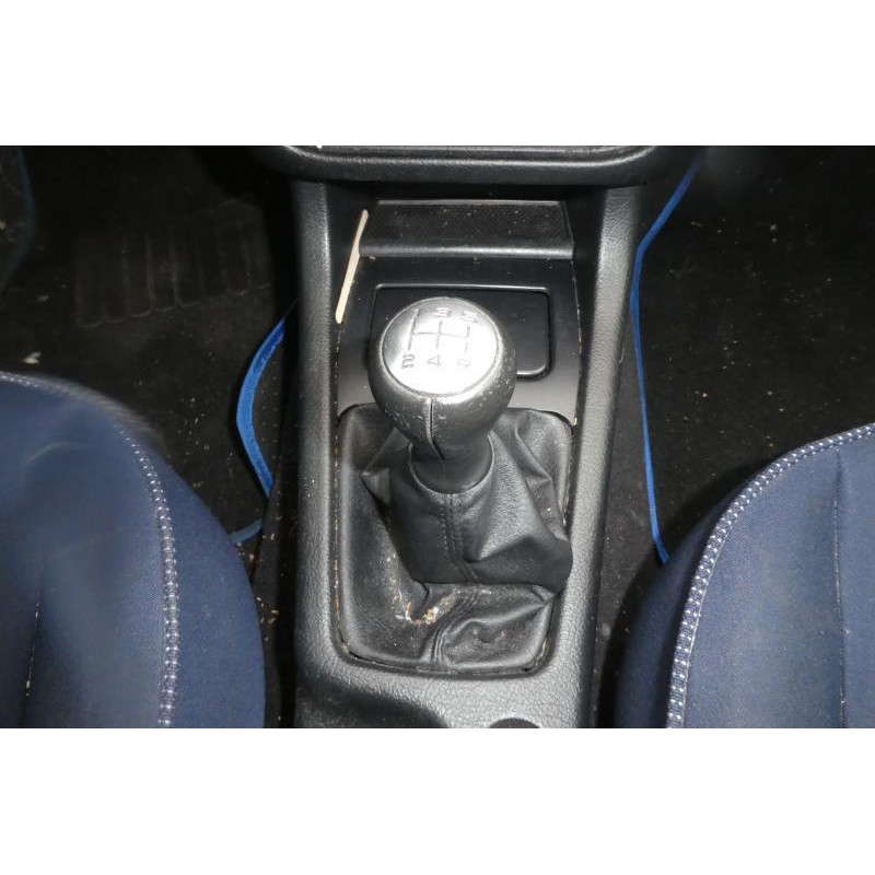 Verin de coffre PEUGEOT 406 Photo n°8