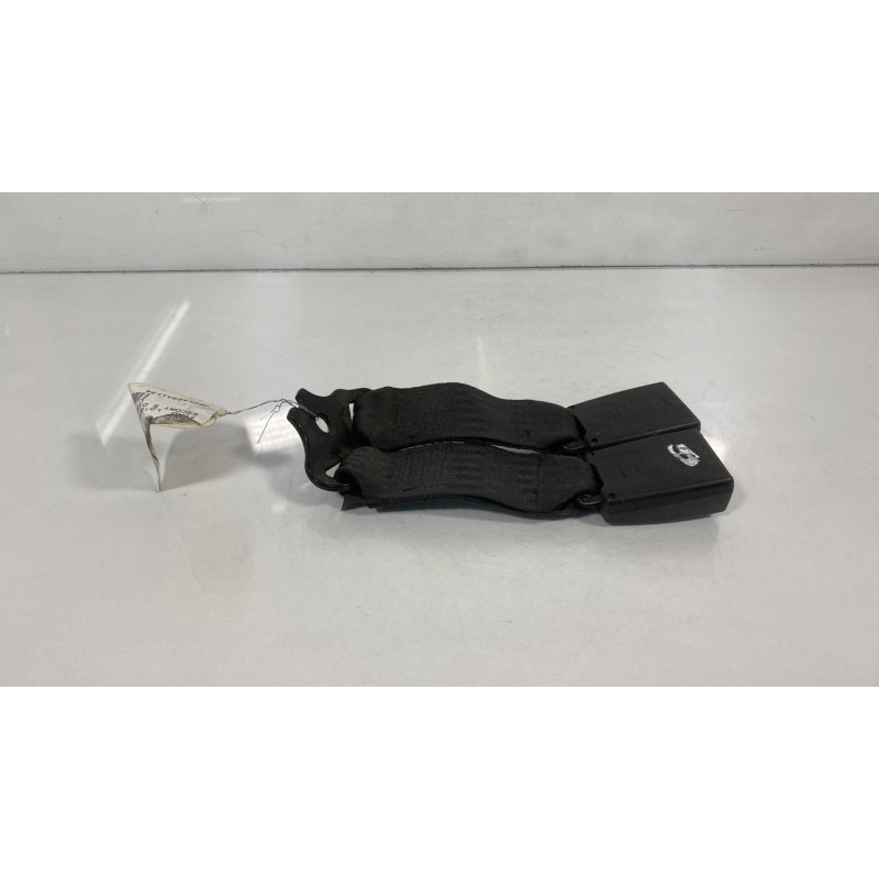 Attache ceinture arriere gauche FORD ESCORT 6 Photo n°2