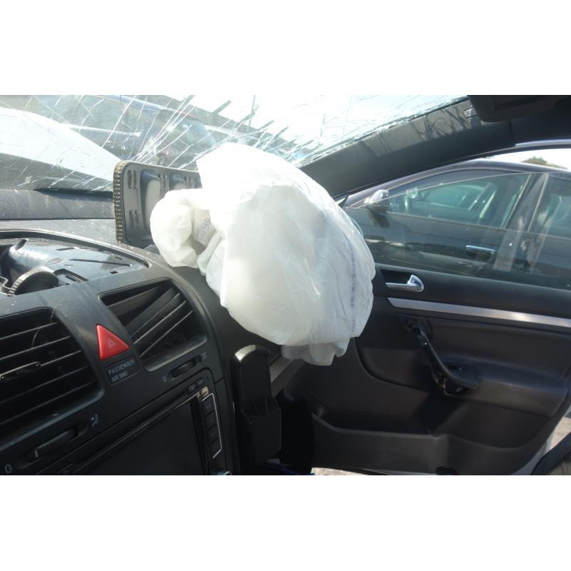 Anti brouillard gauche (feux) VOLKSWAGEN GOLF 5 Photo n°9