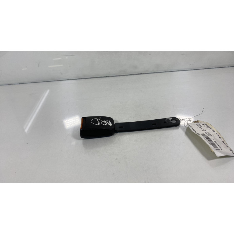 Attache ceinture avant droit FORD GALAXY 1 Photo n°1