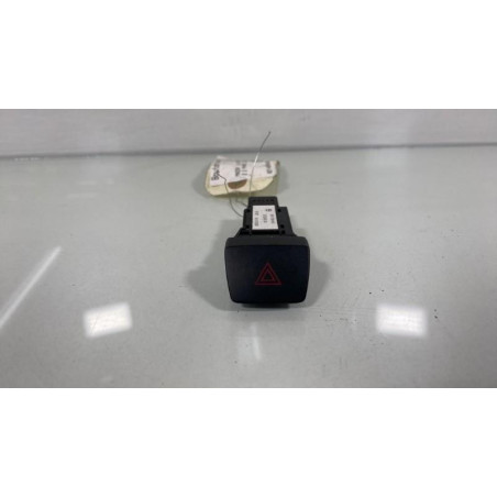 Bouton de warning MAZDA 2 2 Photo n°1