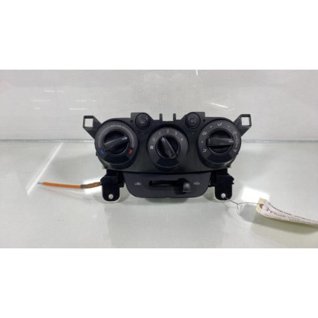 Commande chauffage MAZDA 2 2 Photo n°1
