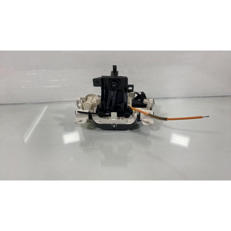 Commande chauffage MAZDA 2 2 Photo n°2
