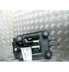 Levier de vitesses PEUGEOT 208 1