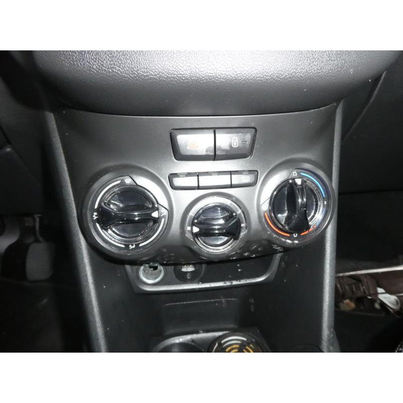 Levier de vitesses PEUGEOT 208 1 Photo n°5