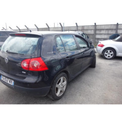 Pretensionneur de ceinture avant gauche VOLKSWAGEN GOLF 5
