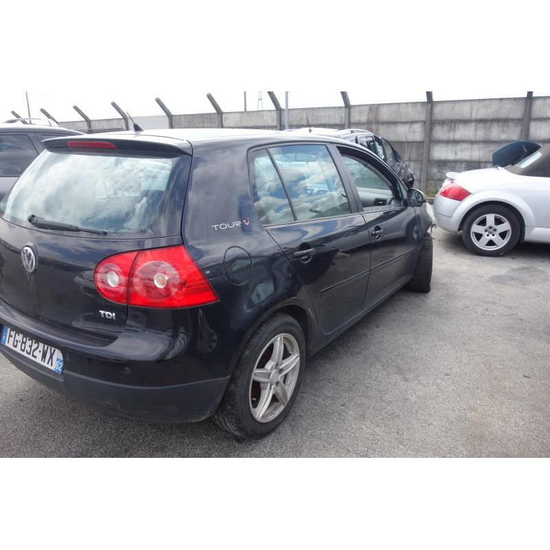 Pretensionneur de ceinture avant gauche VOLKSWAGEN GOLF 5 Photo n°12