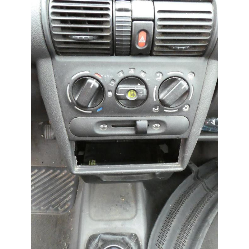 Boitier air bag OPEL CORSA B Photo n°14