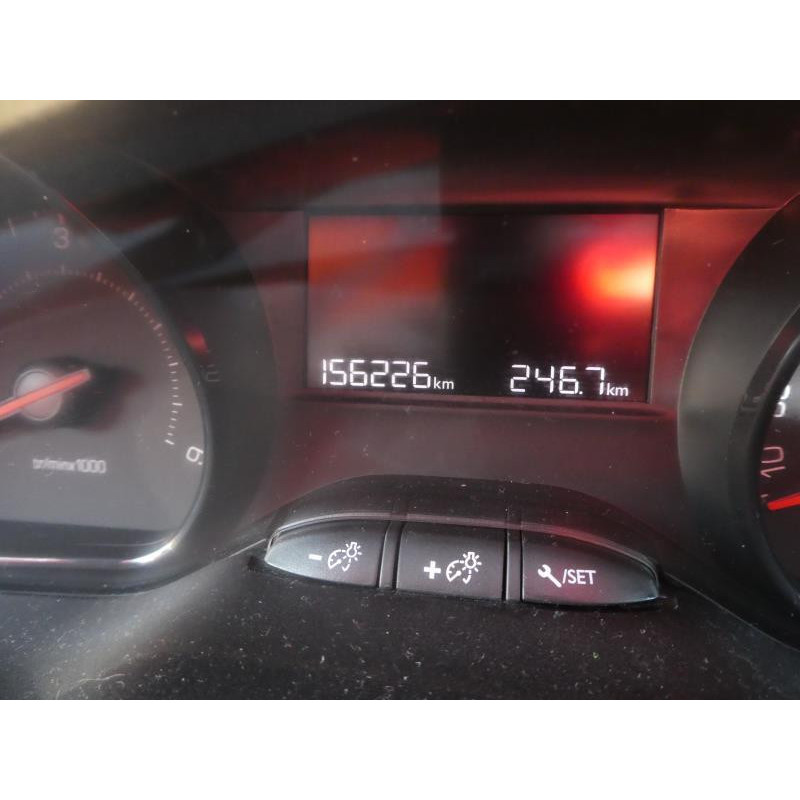 Interrupteur de leve vitre avant gauche PEUGEOT 208 1 Photo n°5