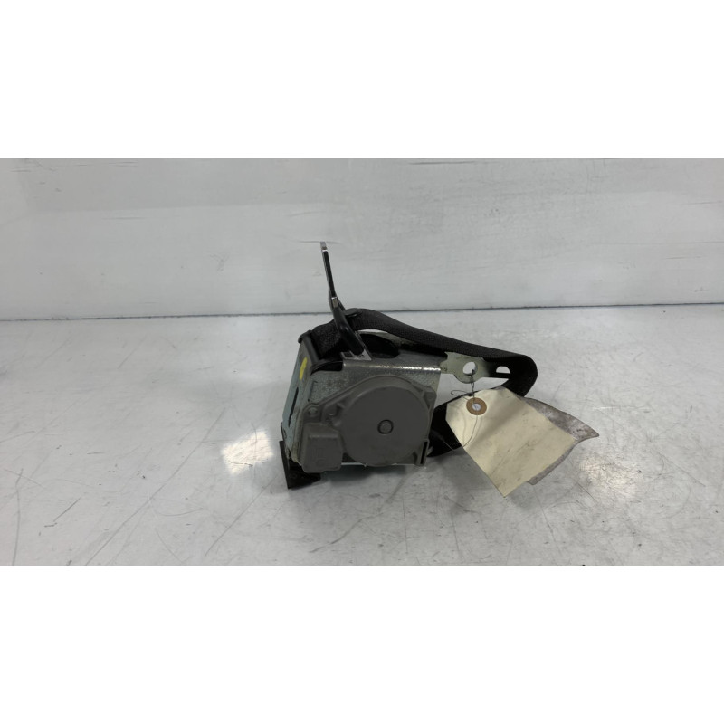 Ceinture arriere gauche BMW SERIE 3 E90 Photo n°2