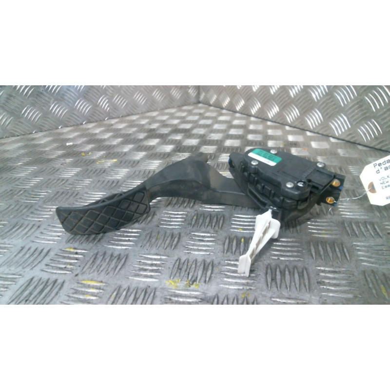 Pedale d'accelerateur VOLKSWAGEN NEW BEETLE 1 Photo n°1