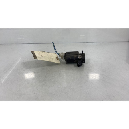 Pompe lave glace avant TOYOTA YARIS VERSO Photo n°1