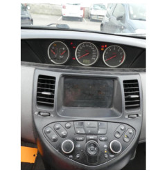 Serrure de coffre NISSAN PRIMERA 3