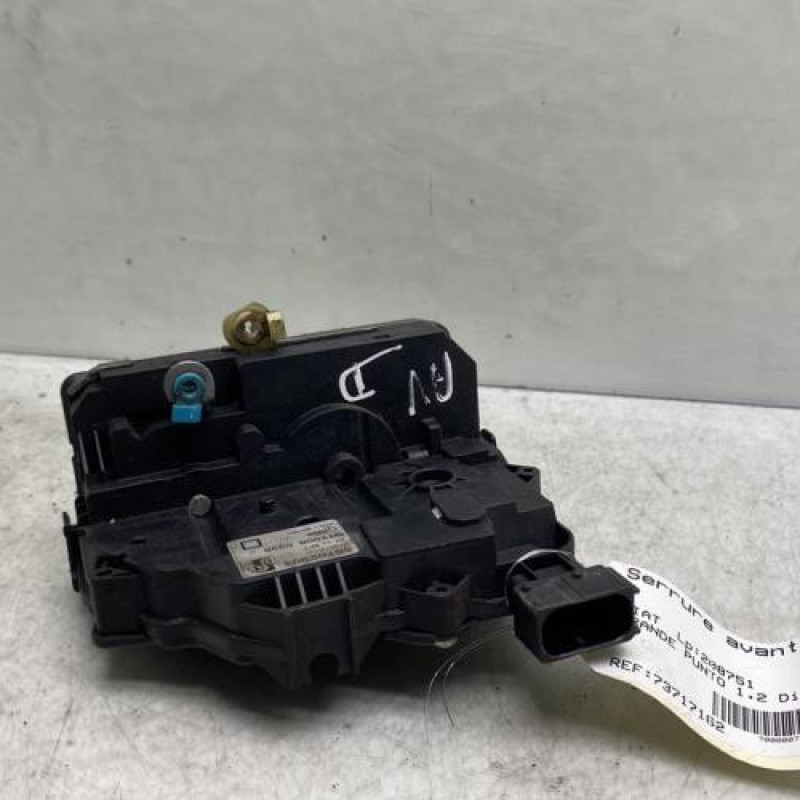 Serrure avant droit FIAT GRANDE PUNTO Photo n°2
