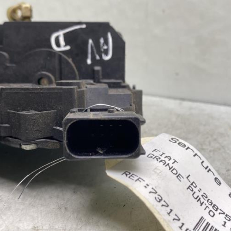 Serrure avant droit FIAT GRANDE PUNTO Photo n°3