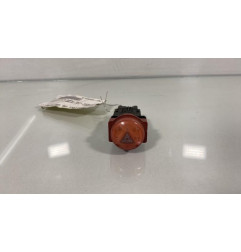 Bouton de warning NISSAN ALMERA TINO Photo n°1