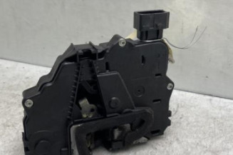 Serrure avant droit FIAT GRANDE PUNTO