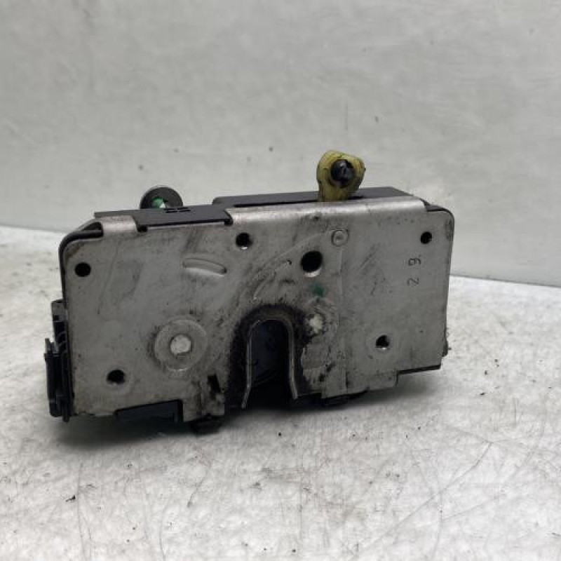 Serrure avant gauche FIAT GRANDE PUNTO Photo n°1