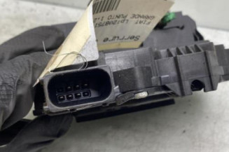 Serrure avant gauche FIAT GRANDE PUNTO