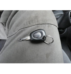 Ceinture arriere centrale RENAULT MEGANE 1