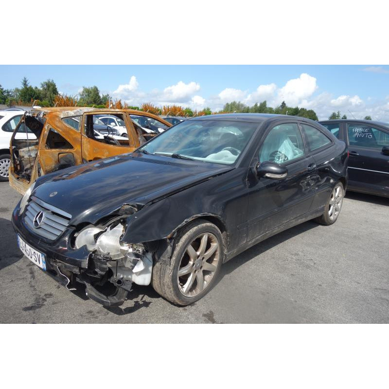 Trappe d'essence MERCEDES CLASSE C 203 COUPE SPORT Photo n°3