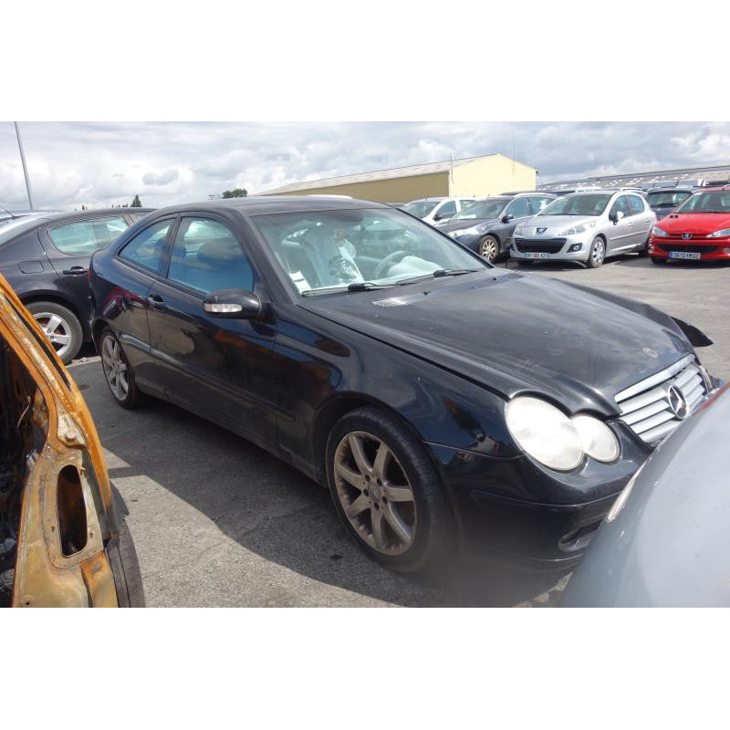 Trappe d'essence MERCEDES CLASSE C 203 COUPE SPORT Photo n°4