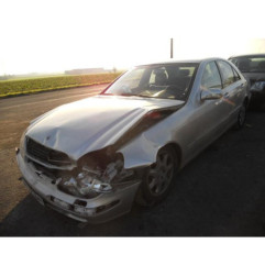 Attache ceinture arriere droit MERCEDES CLASSE S 220