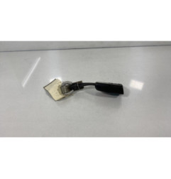 Attache ceinture arriere droit VOLVO 740