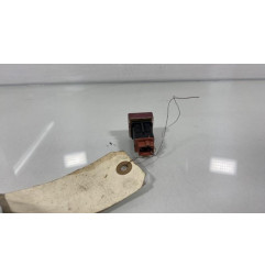 Bouton de warning AUDI A3 2