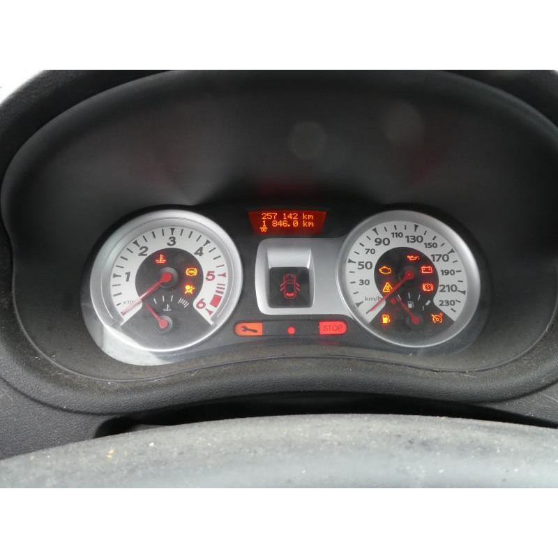Ecran GPS RENAULT CLIO 3 Photo n°5