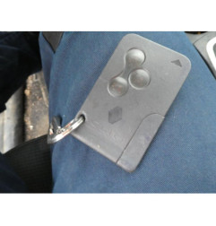Ecran GPS RENAULT CLIO 3