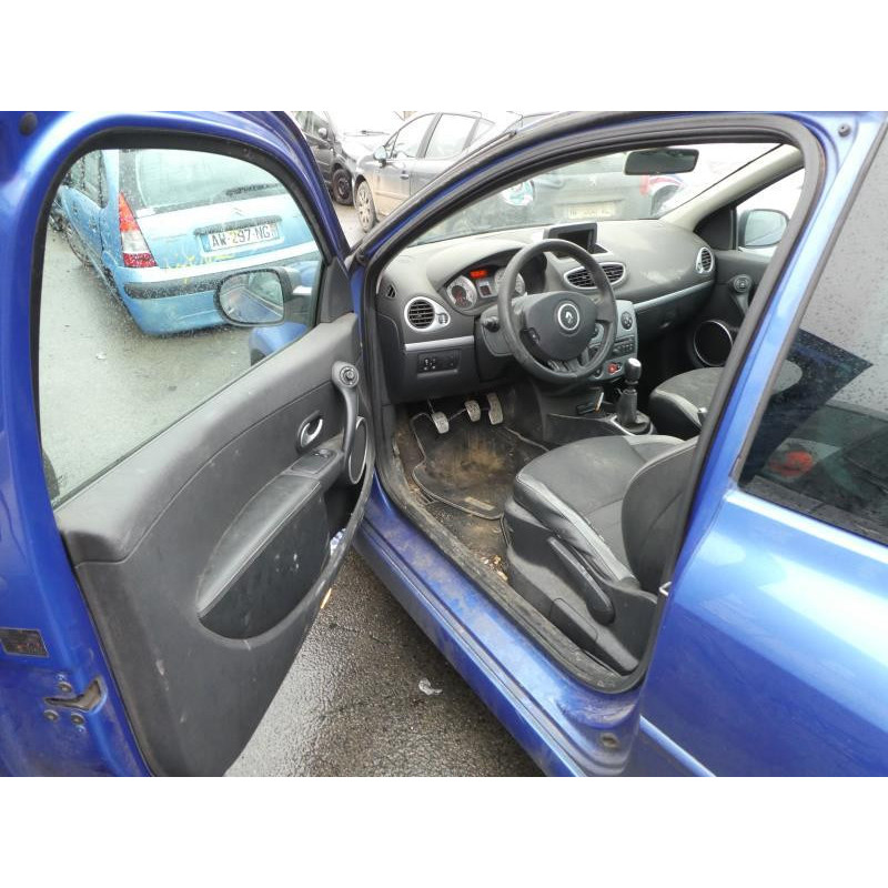 Ecran GPS RENAULT CLIO 3 Photo n°15
