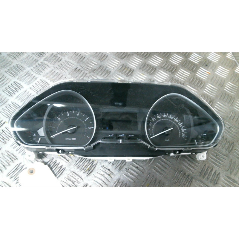 Compteur PEUGEOT 208 1 Photo n°1