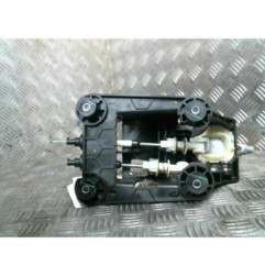 Levier de vitesses PEUGEOT 208 1