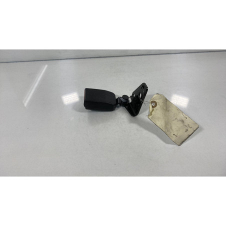 Attache ceinture arriere gauche PEUGEOT 207 Photo n°1