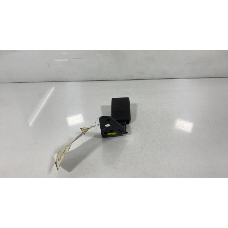Attache ceinture arriere gauche PEUGEOT 207 Photo n°2