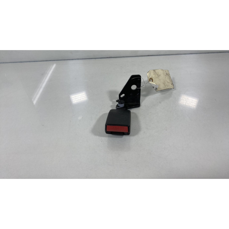 Attache ceinture arriere gauche PEUGEOT 207 Photo n°3